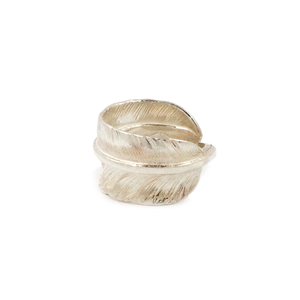 ゴローズ【 goro's 】メタル付きフェザーリング （左）