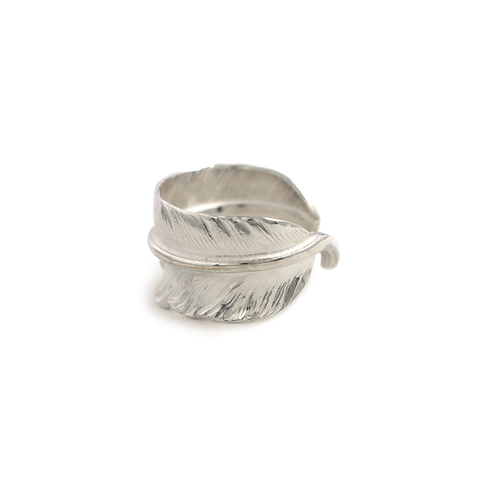 ゴローズ【 goro's 】メタル付きフェザーリング （左）